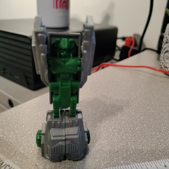 Transformers - Picture 15 of 16